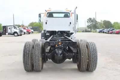 Used 2019 FREIGHTLINER 114SD Cab Chassis trucks Texas US | Roll Off Truck World #1491778