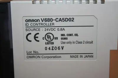 NEW OMRON V680-CA5D02