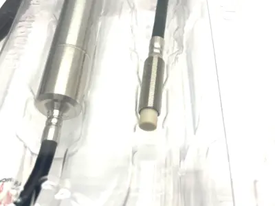NEW MICRO-EPSILON EDDYNCDT INDUCTIVE MEASURING DISPLACEMENT SENSOR