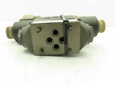 Atos DHU-0710/18 Hydraulic Directional Control Solenoid Valve 4/3-Pos 110VDC