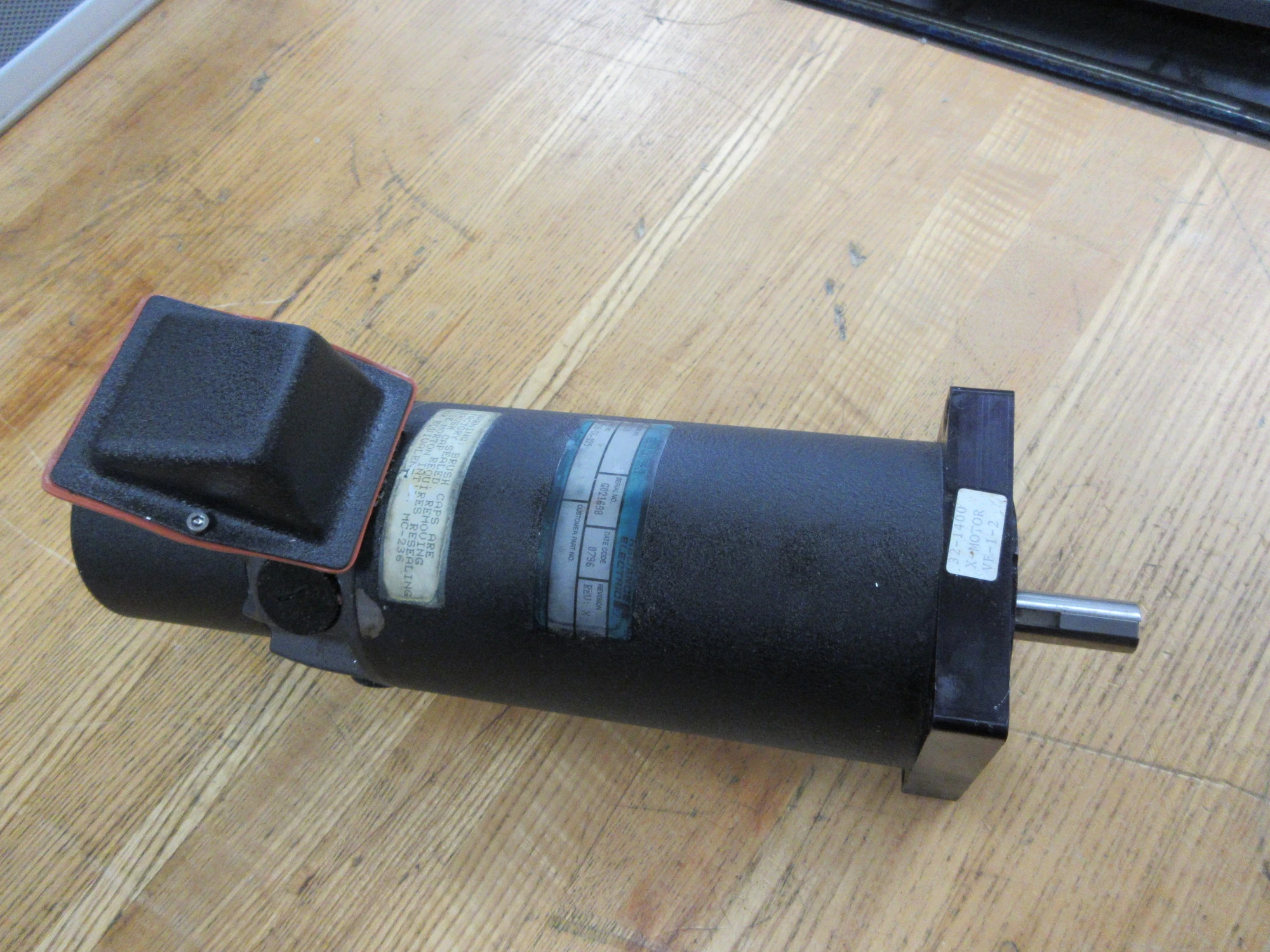 USED 1997 USED HAAS PARTS AND TOOLING 32-1400 X AXIS BRUSHED SERVO MOTOR