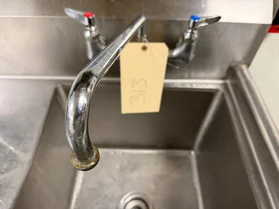 Used _UNKNOWN_ _UNKNOWN_ Sinks Georgia US | Auction Management Corporation #1548564