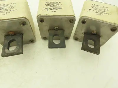 General Electric 218A4387P44 Current Limiting Fuse 525A 700V Lot of 5