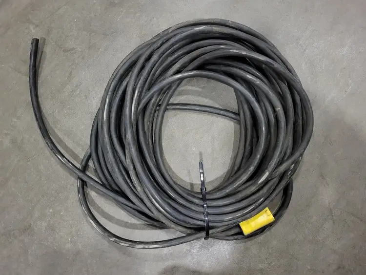 Used SOUTHWIRE _UNKNOWN_ Cable & Wire British Columbia CA | Lenmark #250570