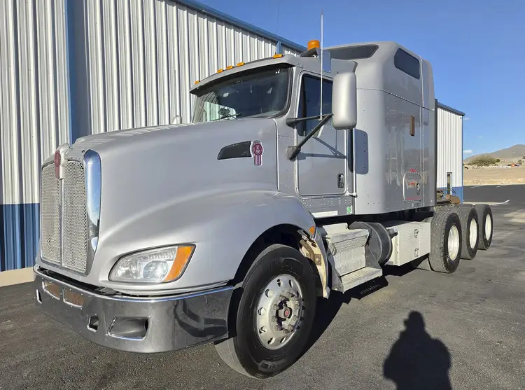 Used KENWORTH T660 Conventional trucks Texas US | FMI Trading #1553784