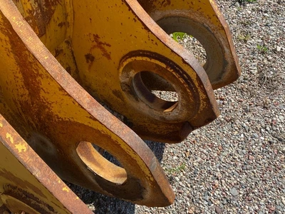 Used 2012 CATERPILLAR 152" SPADE Earth Buckets Wisconsin US | Proxy Equipment #1384993