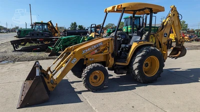 USED 2004 DEERE 110