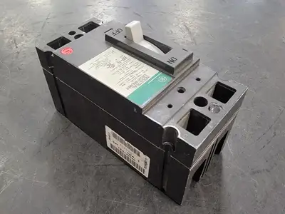 New | in-Stock GENERAL ELECTRIC TEB122040 Switchgears British Columbia CA | Lenmark #244487