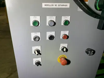 USED EASTERN ENGRAVING AND MACHINE CO. INC. HYDRAULIC EMBOSSING MACHINE