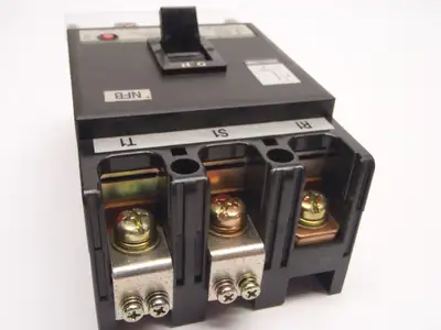 BAT3-100-3 | Matushita 0 Green Power Thyristor Protector 600V / 250V 3P 100A - Used