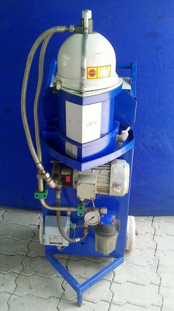 Alfa-Laval IFB 303X-73 oil concentrator module.