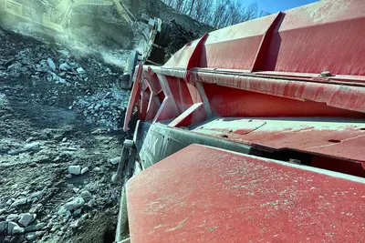 Used 2019 SANDVIK QE442 Vibratory Screens Pennsylvania US | Proxy Equipment #1385430