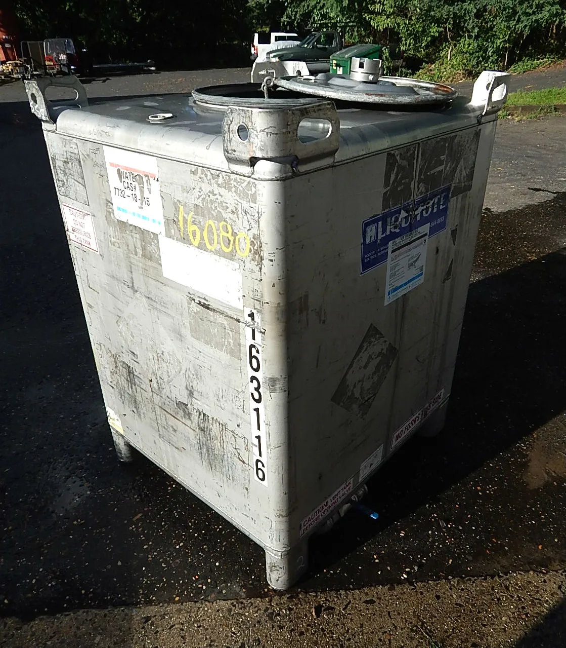 USED HOOVER SS TOTE 450 GAL