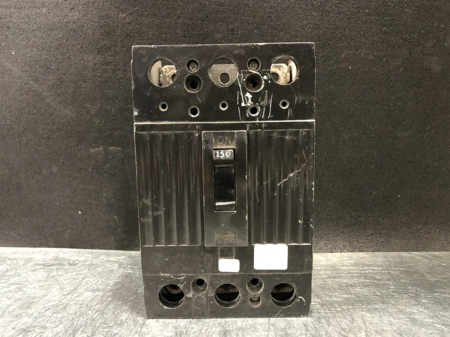 Used SCHNEIDER ELECTRIC CQD32150 Switchgears British Columbia CA | Lenmark #244050