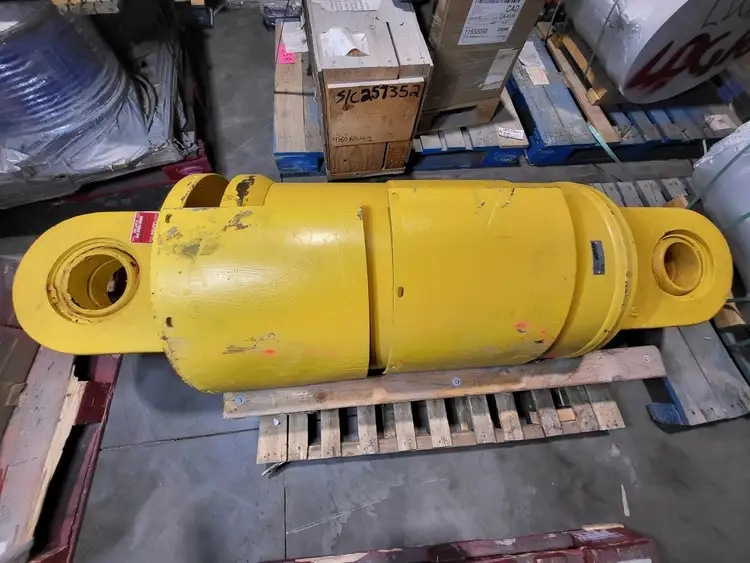 Used KOMATSU EJ2176R Parts British Columbia CA | Lenmark #271812