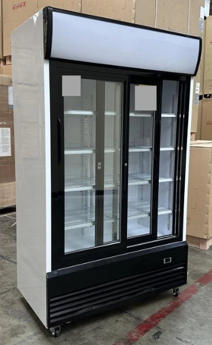 171-0054 48” Self Contained Glass Sliding 2 Door Cooler