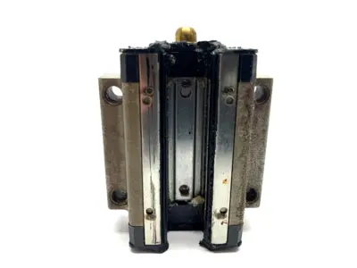 USED THK HSR15 LINEAR BEARING BLOCK