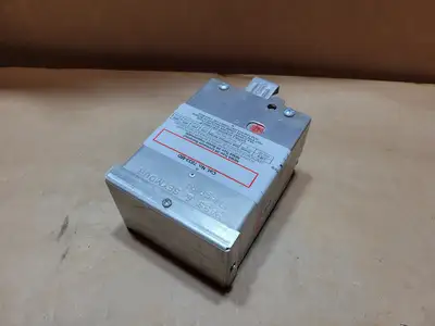 USED PASS & SEYMOUR 7833-MD