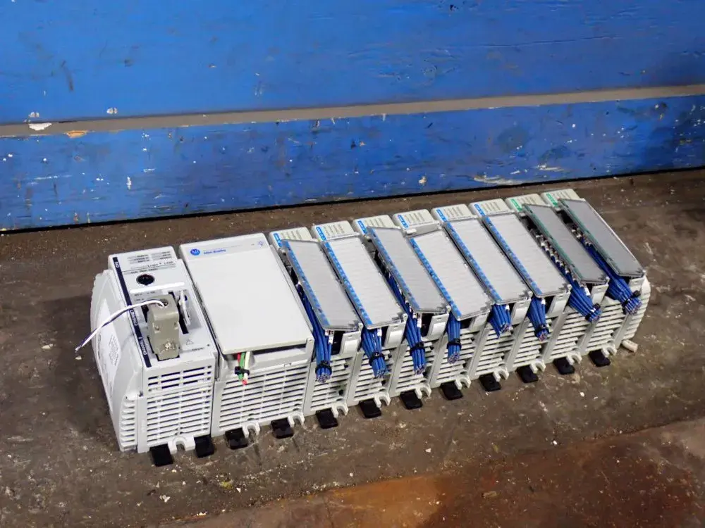 USED ALLEN BRADLEY 1769CRL3
