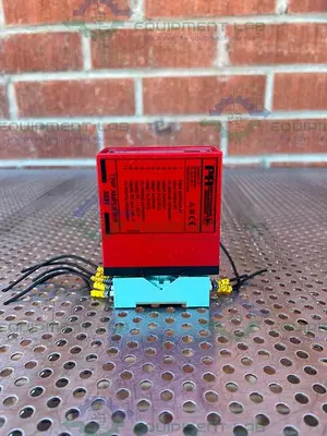USED PR ELECTRONICS 2231 TRIP AMPLIFIER 24V W/ RELECO S3-B RELAY SOCKET