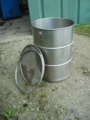 100L S/S Enclosed Tank with clamp lid