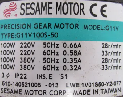 NEW SESAME G11V100S-50 MOTOR 220/380V G11V100S50 1:50