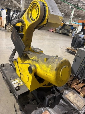 USED 2020 FANUC R-2000iB/200R + R-30iB