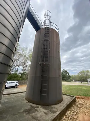 Used 1991 IMPERIAL CALUMENT INDUSTRIES _UNKNOWN_ Silos North Carolina US | DH Griffin Used Equipment #1383839