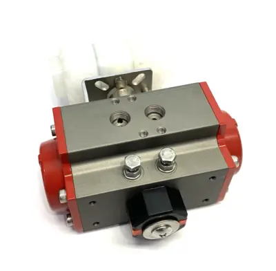 USED PNUTEC PNEUMATIC ACTUATOR W/ 2-WAY PVC TRUE UNION BALL VALVE