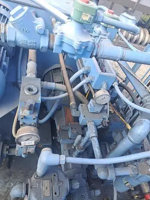 Press, Platen, Hydraulic, 300-Ton, 36” x 26” surface, 3000 PSI #S745387