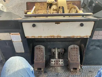 USED 1998 CAT 953C