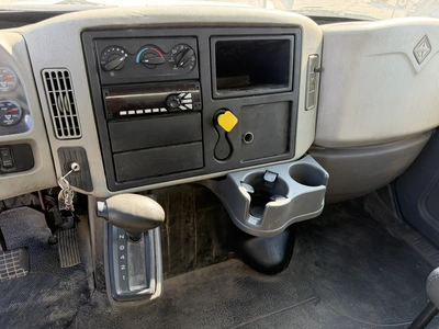 Used 2018 INTERNATIONAL 4300 SBA4X2 Box trucks Indiana US | Miedema Asset Management Group #1414682