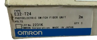 NEW OMRON E32-T24 FIBER OPTIC SENSOR 2M E32T24
