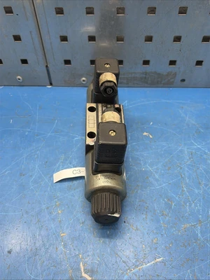 Used Bosch 9810231442 081WV06P1V1020WS024/00 Valves/Fittings Indiana US | J&J Industrial Supply #1269314