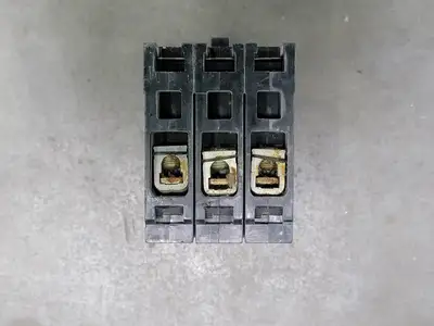USED SIEMENS ED43B070