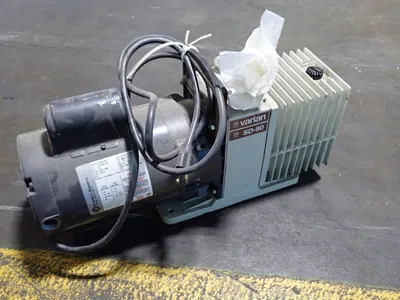 Used VARIAN SD90 Vacuum Pumps Ohio US | HGR 24 #927684