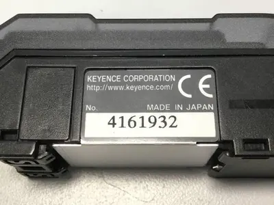 USED KEYENCE CORP CZ-V21P