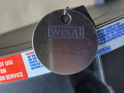 NEW WIKA 233.34