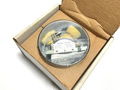 Mercoid Control PG-2-P2 Gas/Differential Pressure Switch 120-240V 1/6HP 3-6A