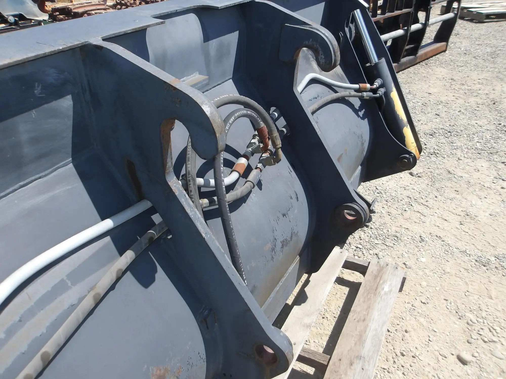 Used CATERPILLAR 126-4224 Multipurpose Buckets California US | Western Trencher & Equipment, Inc. #1497700