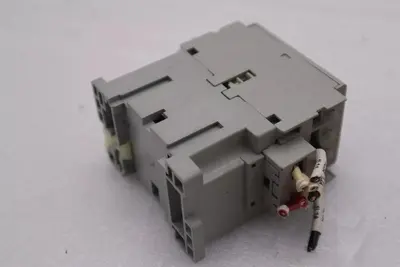 Allen-Bradley 100-C09*10 Series A CONTACTOR STOCK L-467C