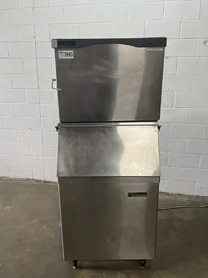 USED SCOTSMAN (BIN)/ARI (COMPRESSOR) C0530MA-1A (COMPRESSOR)/BH550S-C (BIN)