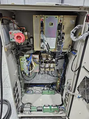 USED 2006 YASKAWA MOTOMAN HP3