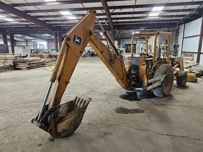 JOHN DEERE 300BD BACKHOES | Turner's Machinery (4)