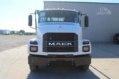 New | in-Stock 2025 MACK MD6 Rolloff Trucks Texas US | Roll Off Truck World #1491916