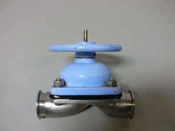 Used STAINLESS STEEL SANITARY 1" DIAPHRAGM VALVE Valves/Fittings California US | Equipment Lab #485281
