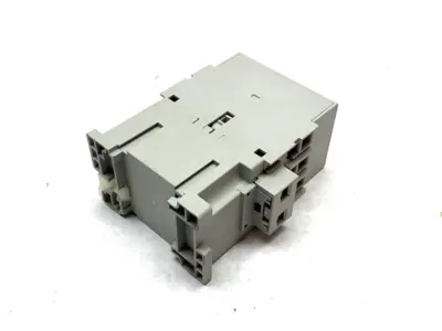 USED ALLEN-BRADLEY SER. C STARTER 37A 3-POLE 24VDC COIL 100-C37E*00