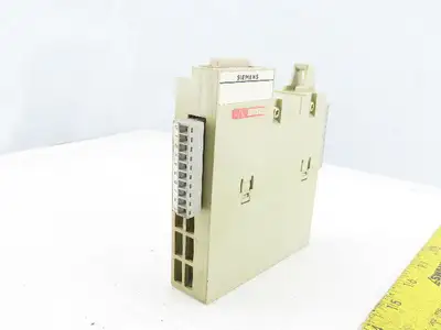 Siemens 6FC5111-0CA02-0AA0 16 PT Compact output Module Lot of 2