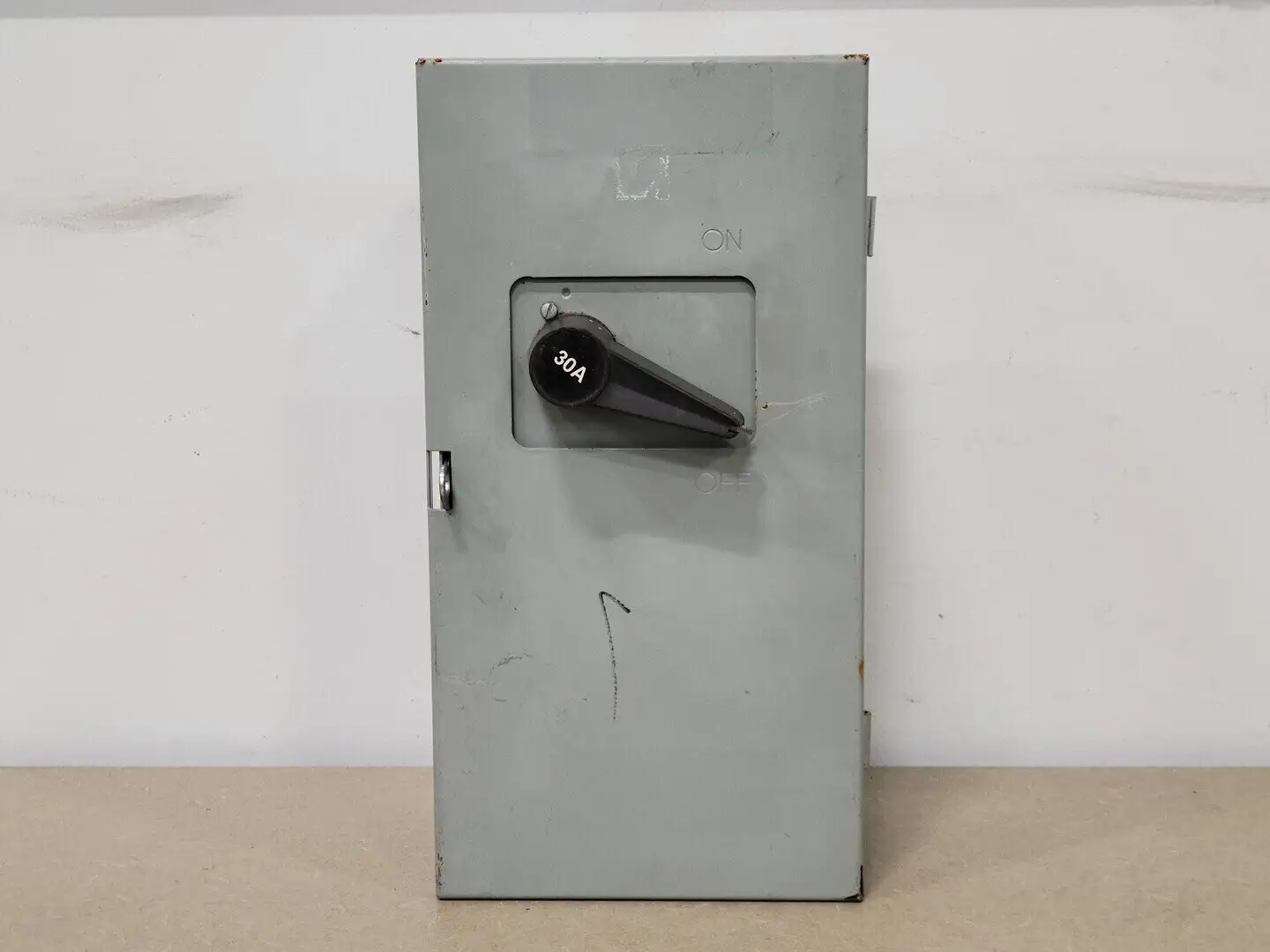 Used FEDERAL PIONEER 1336 Switchgears British Columbia CA | Lenmark #240889