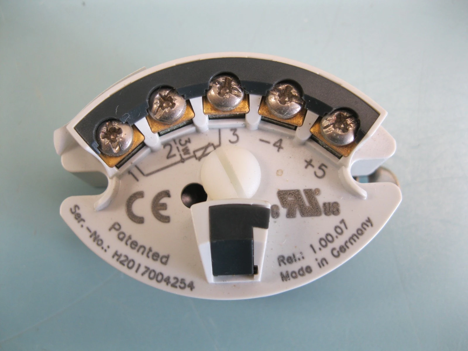 Pyromation 440-395U-S(0-200)F PT100 Temperature Transmitter L13